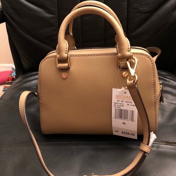 MKors Jet Set Small Satchel - Picture 7 of 8